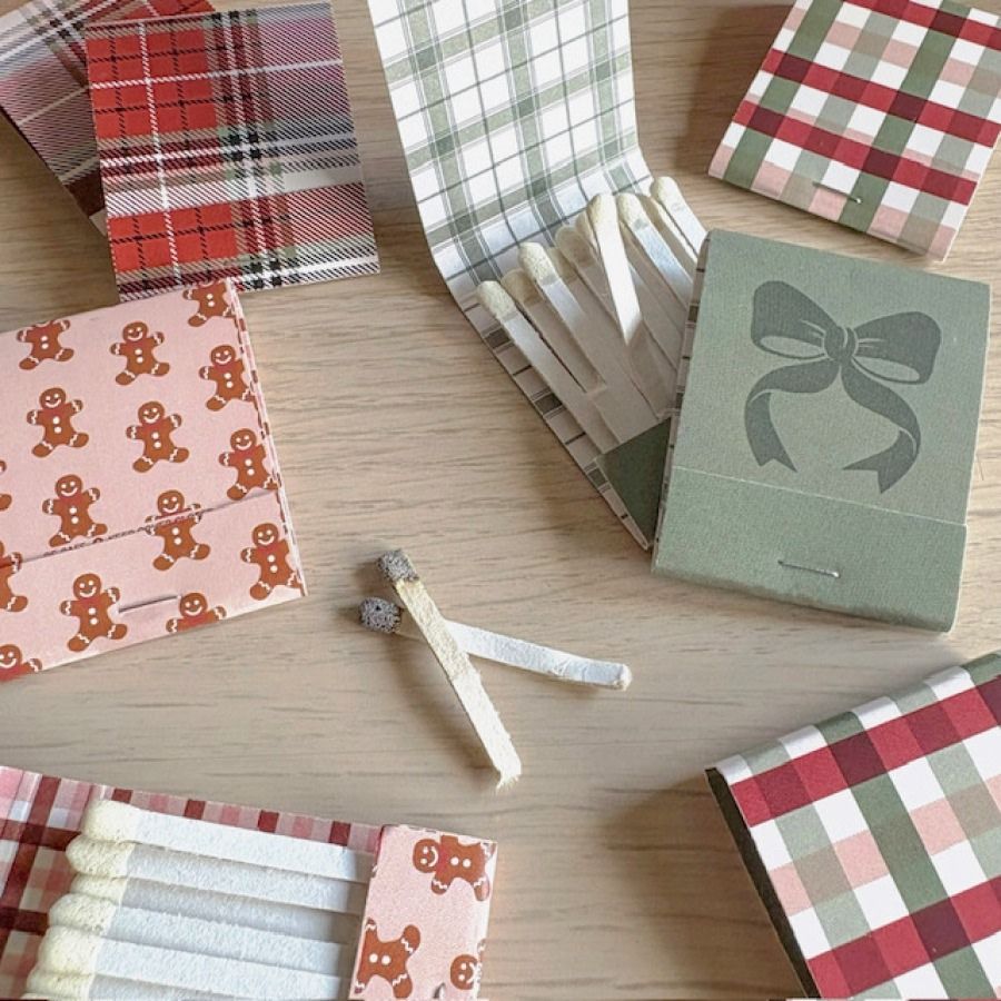 custom holiday matchbooks templi
