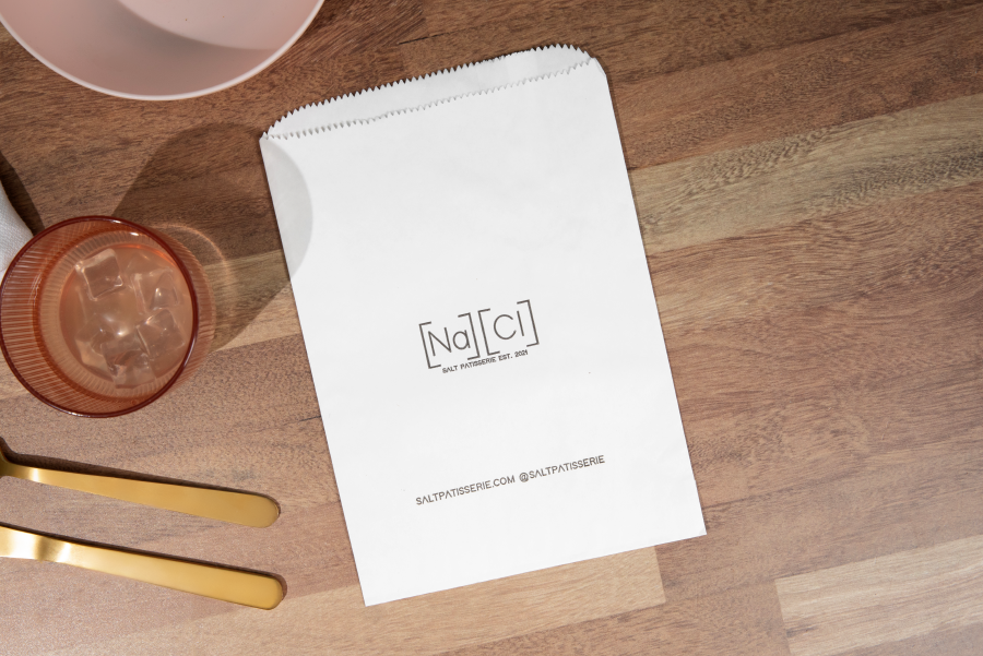 Custom Pastry Bags with Glassine Liner